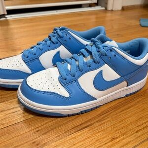 Nike Kids White and Light Blue Low-Top Sneakers